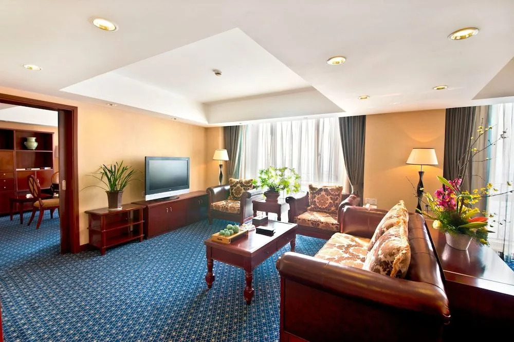 Shanghai hongqiao airport argyle hotel