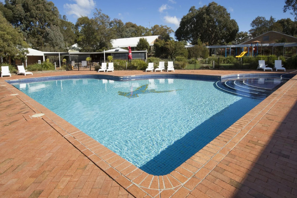 ibis Styles Canberra Eagle Hawk