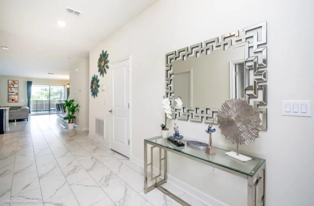 Engaged Your Dream vacation in Champion Gates Large 8 Bedroom Home