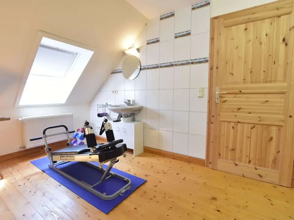 Landhauswohnung in Kroepelin mit Grossem Garten