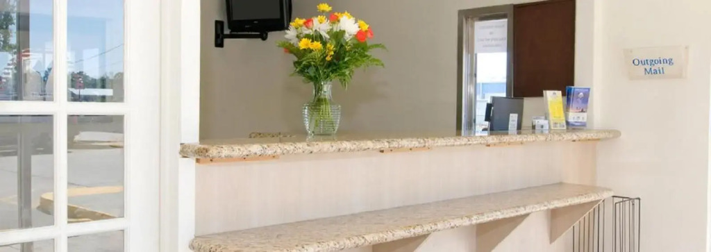 Americas Best Value Inn and Suites Groves