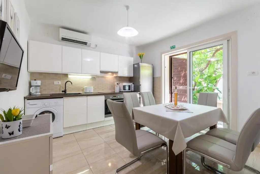 Holiday Home Tamjan