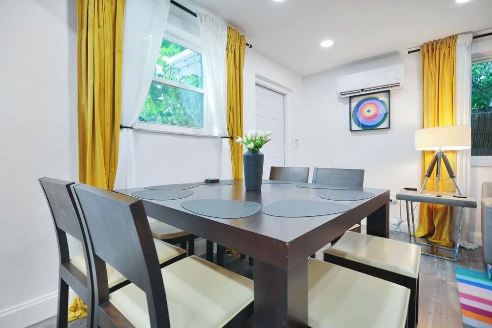 6 to 42 Guests 6 Kitchens Comfort Retreat Heart Wynwood
