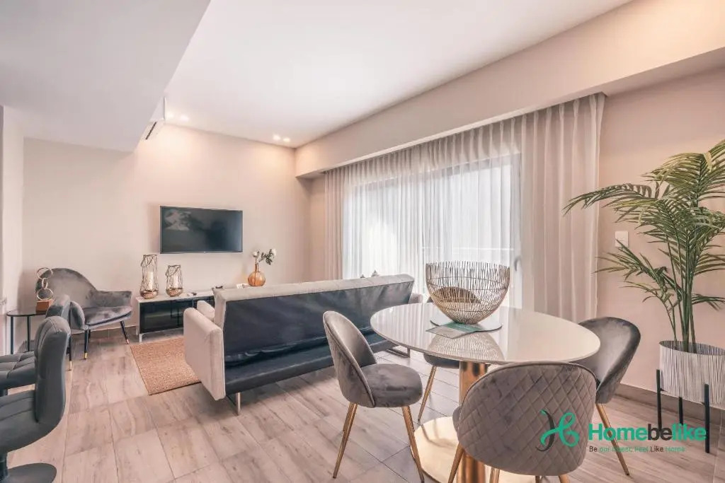 Flat in Regatta II With Breakfast Included 204