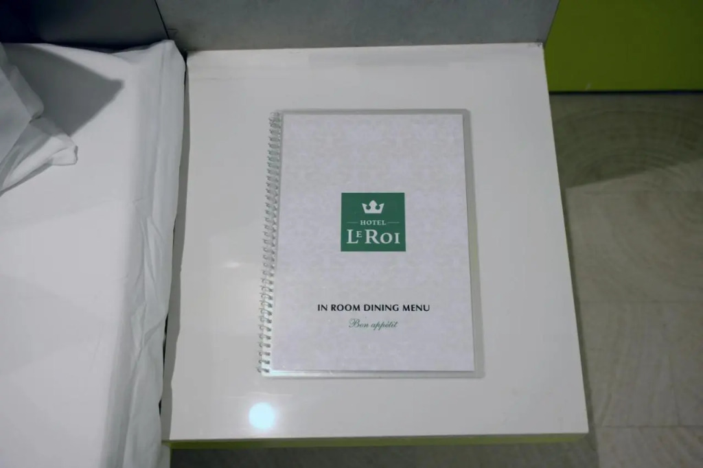 Hotel Le Roi Express Karol Bagh