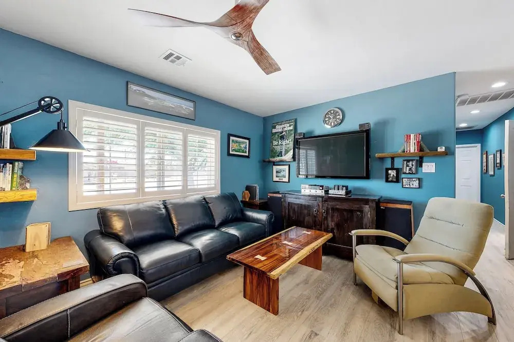 4 Mi to Dtwn: Pet-friendly Getaway in Phoenix