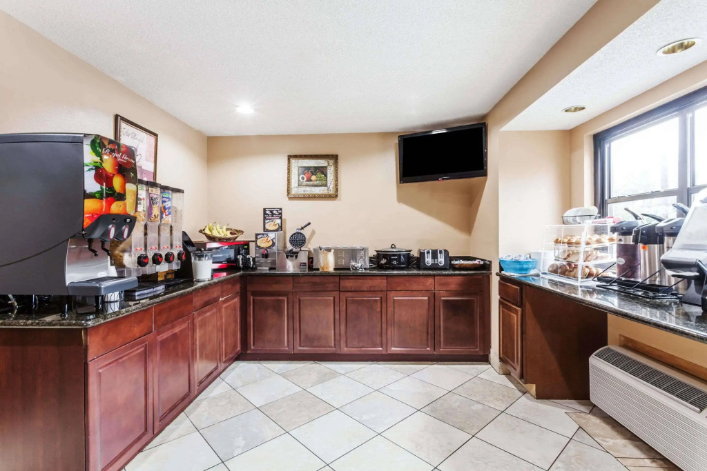Quality Inn Knoxville West Cedar Bluff