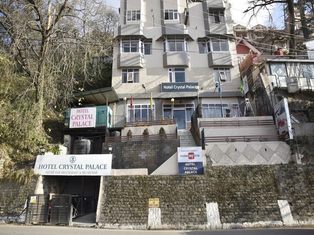 Itsy Hotels Crystal Palace Shimla With Valley View