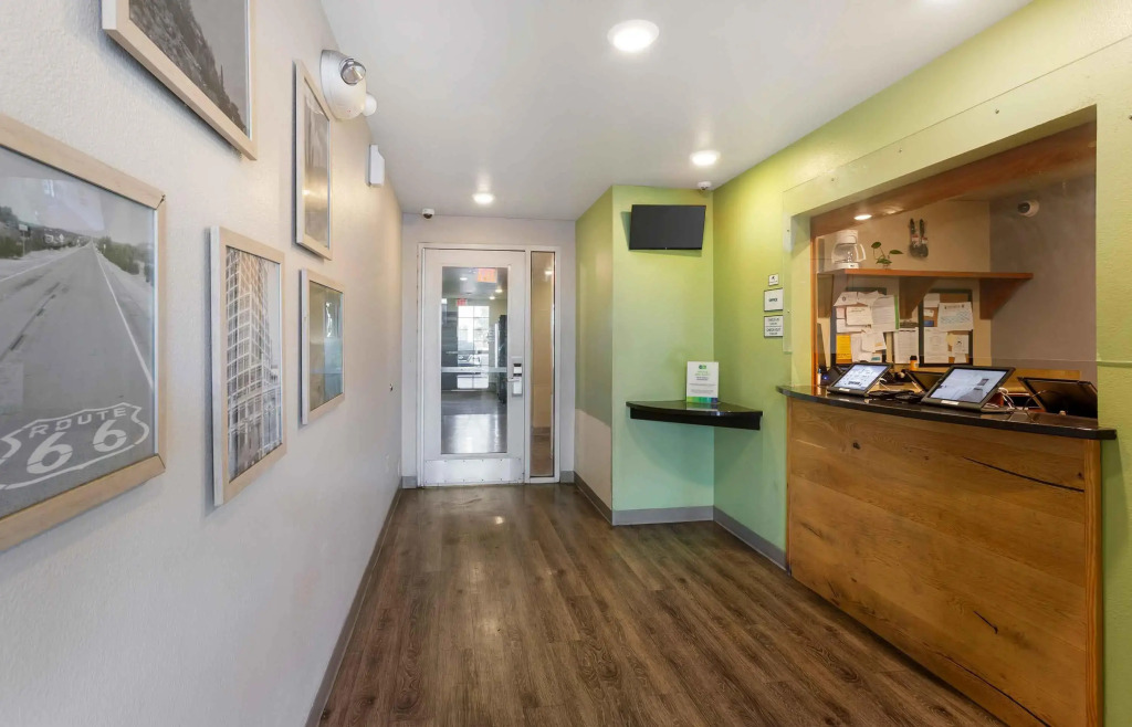 Extended Stay America Select Suites - Phoenix - West