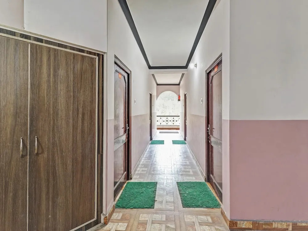 OYO 24635 Hotel Rudransh