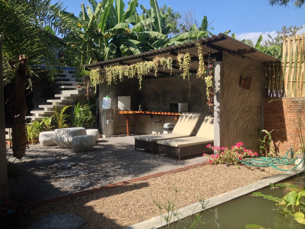 Rice Barn And Rooms