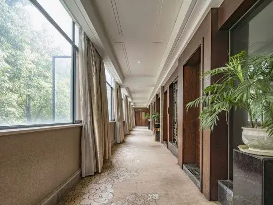 Xiangyang Rongting Guest House