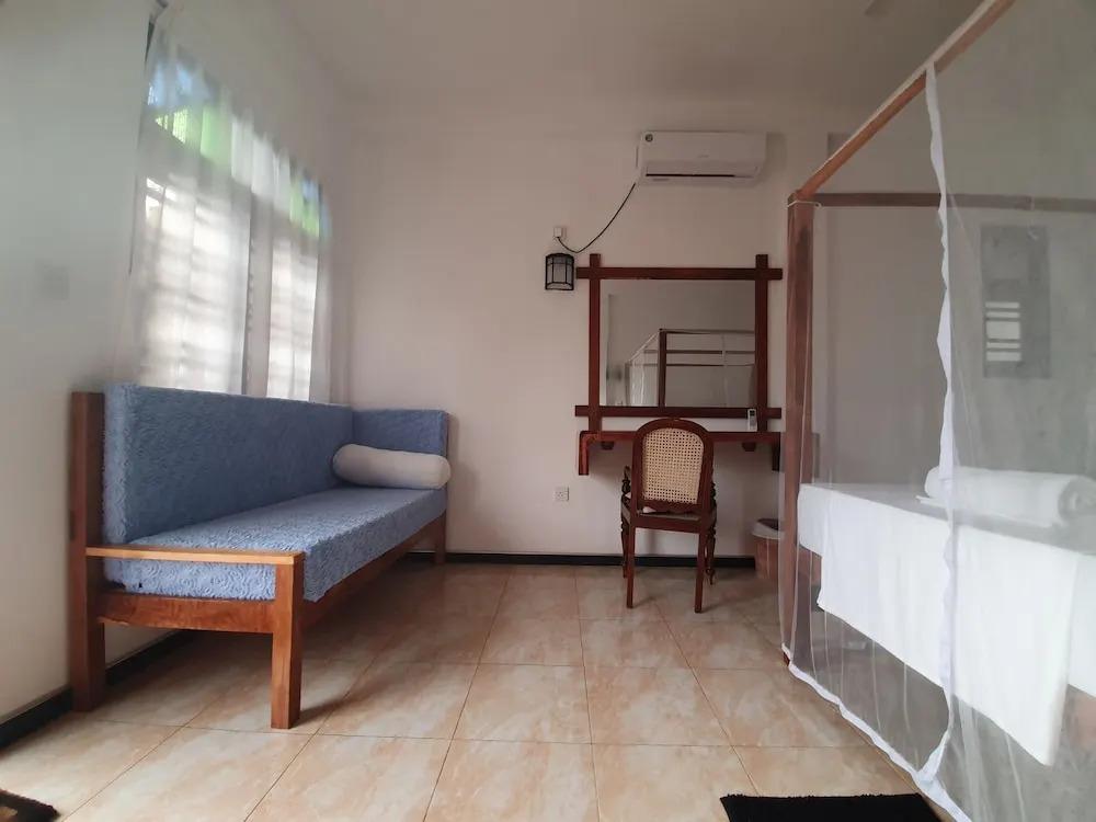 Clara Guest House Hikkaduwa