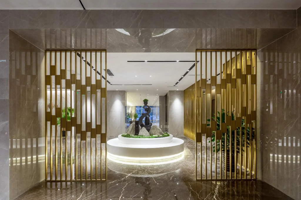 Rezen Holiday S Hotel (Chengdu South Railway Station)