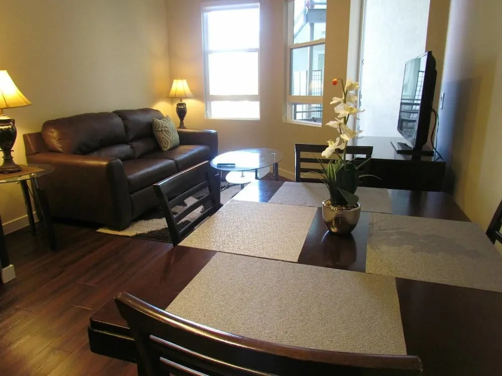 Full Amenities One Bedroom