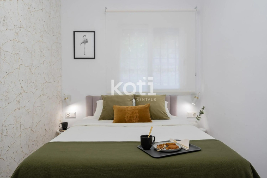 GlamUrban Flat Koti Rentals