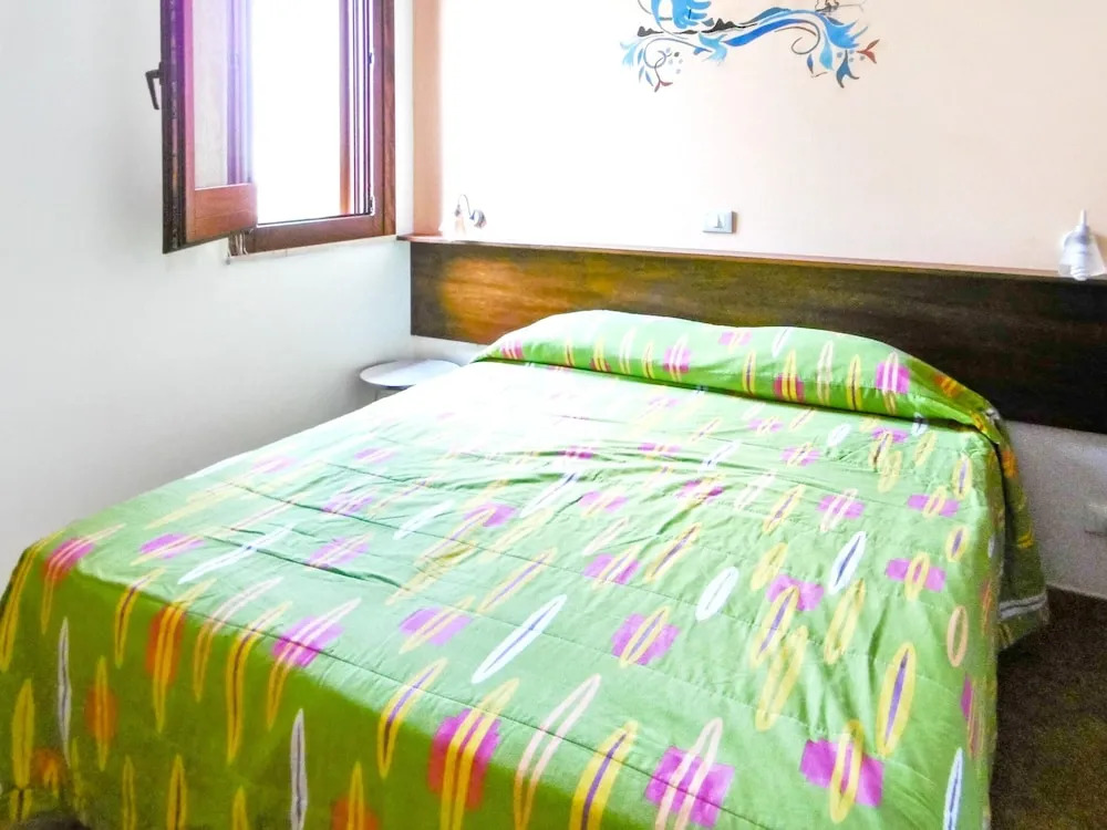 Villa With 3 Bedrooms in Balestrate, With Furnished Garden and Wifi