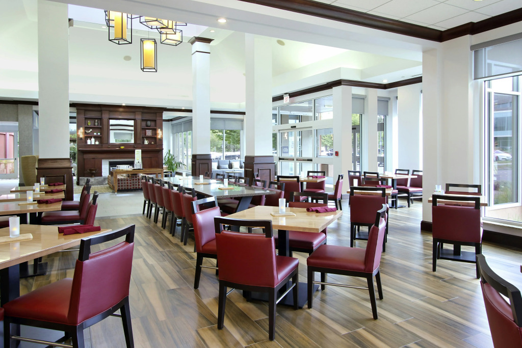 Hilton Garden Inn Sonoma County Airport