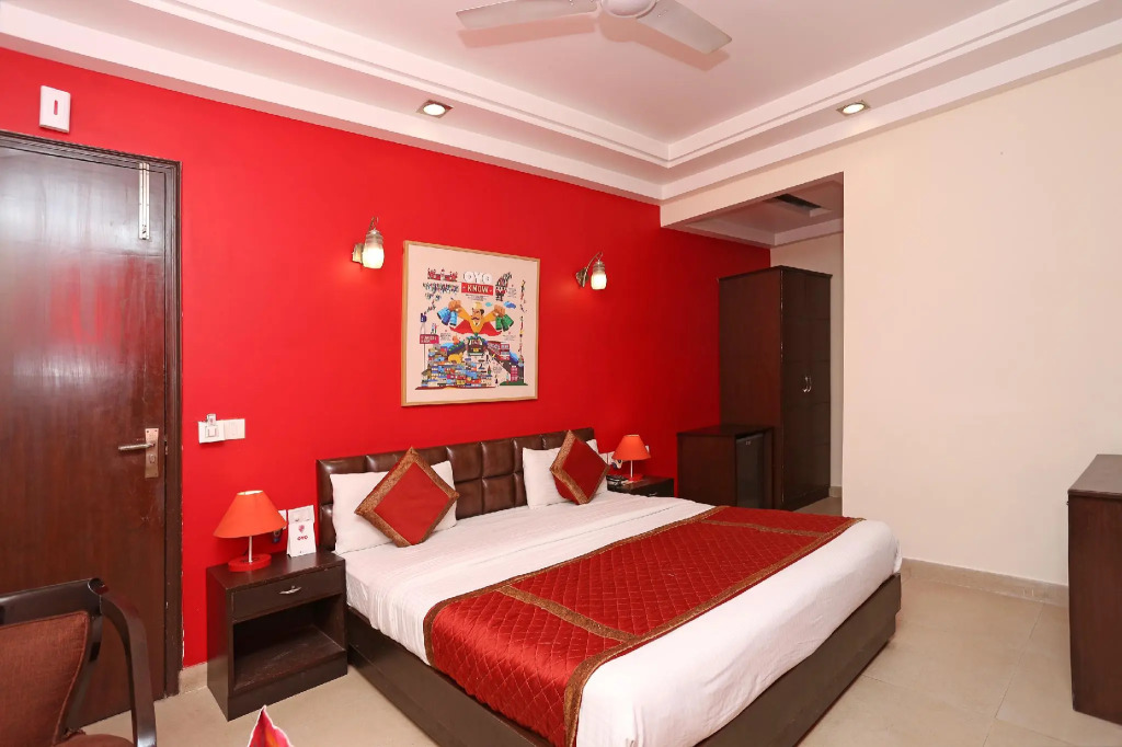 OYO 2082 Dwarka