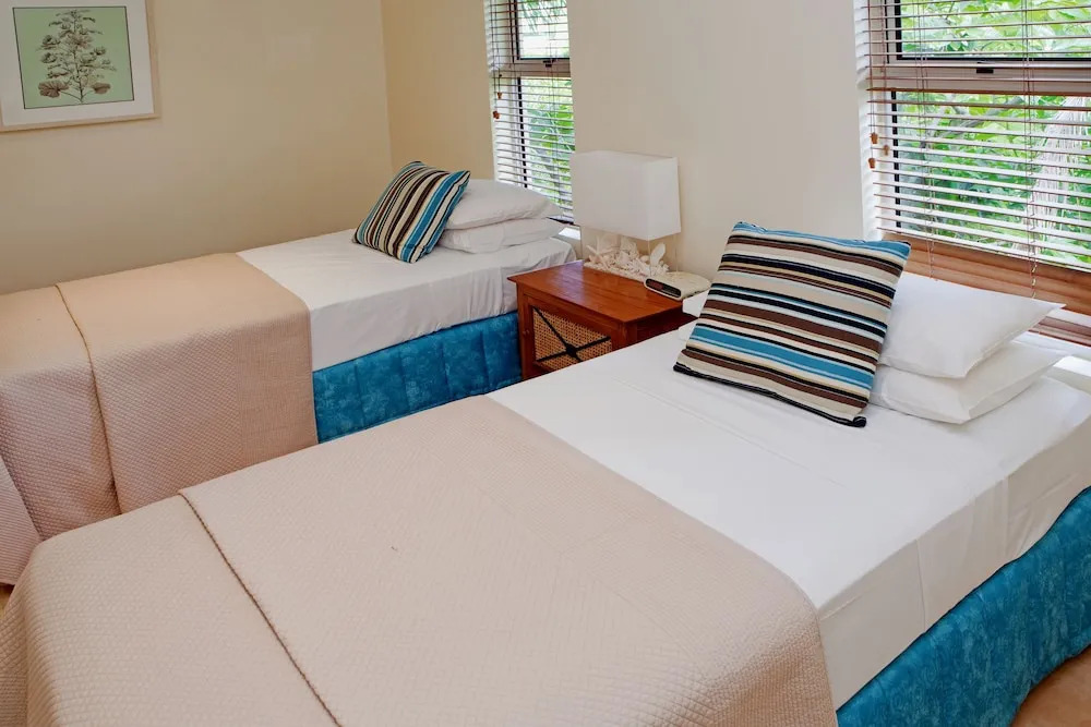Cayman Villas Port Douglas