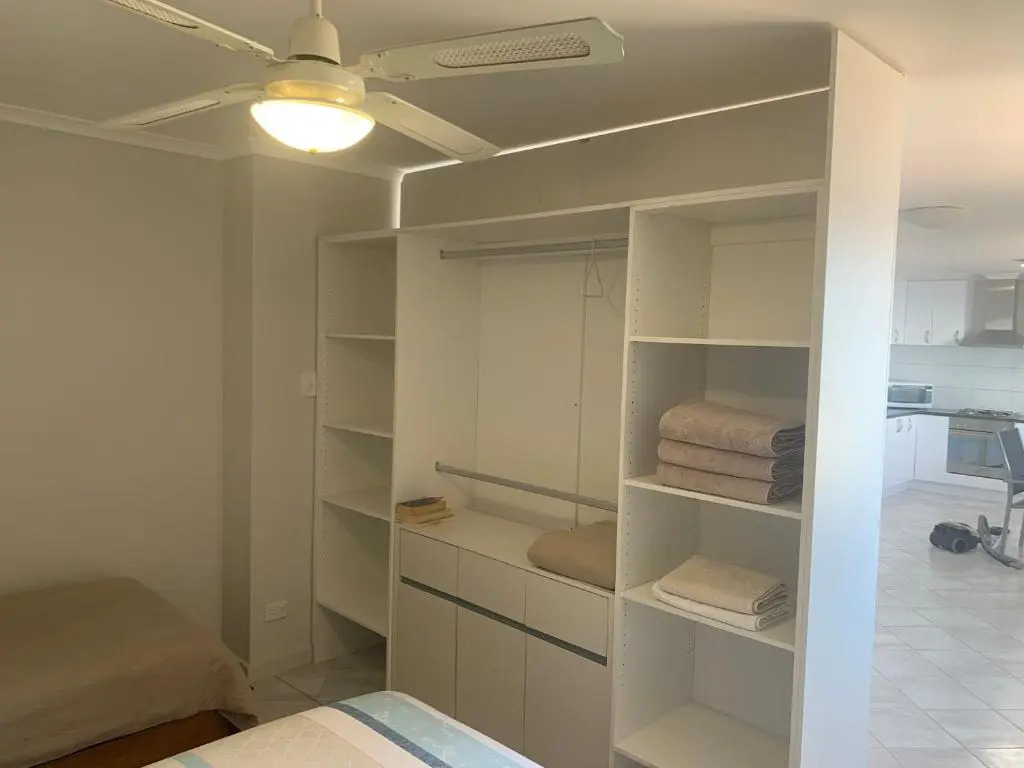 Beachside & Jetty View Apartment 7 - Sea Eagle Nest Apartment
