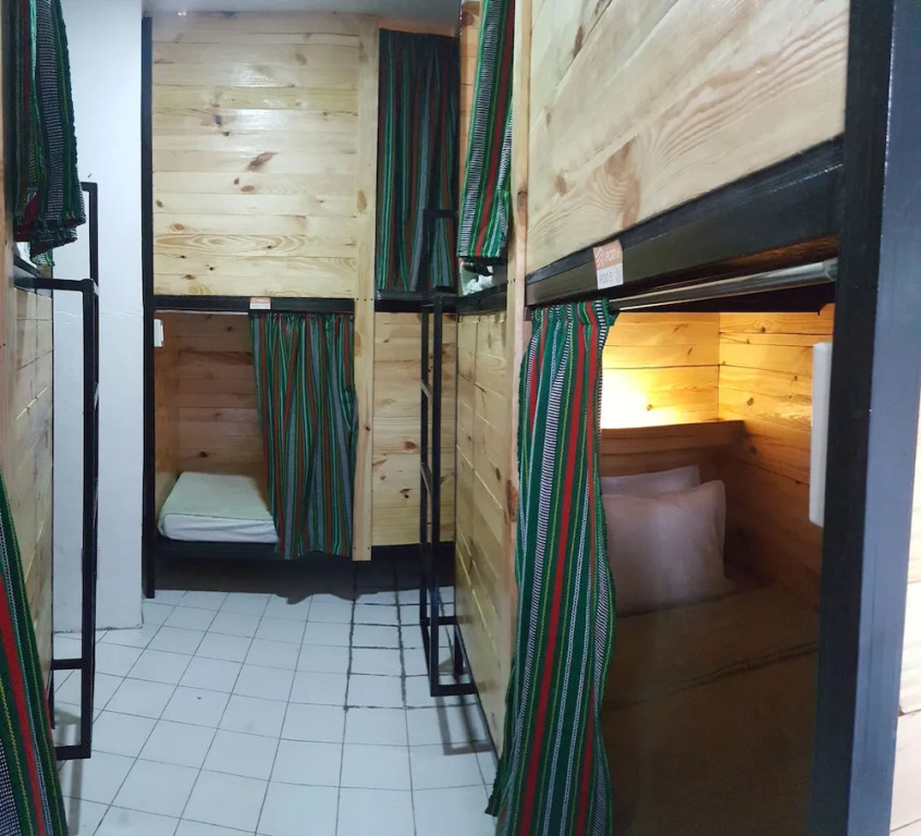 3BU Hostel Gov Pack Upper Session