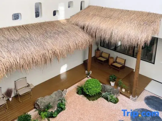Xianju Chuchushan Homestay