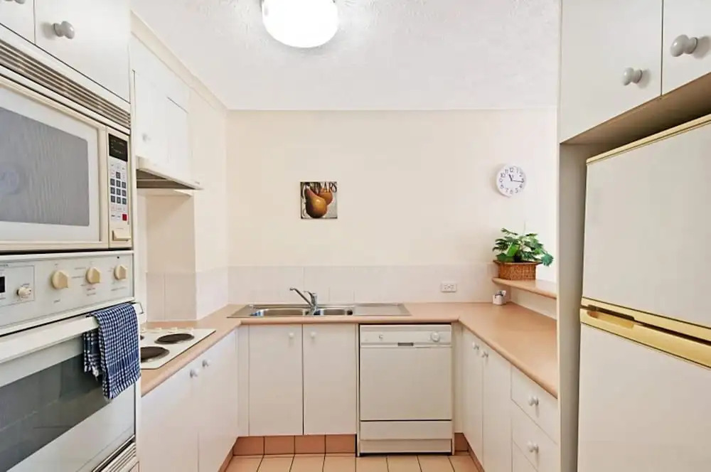 Champelli Palms Apartments