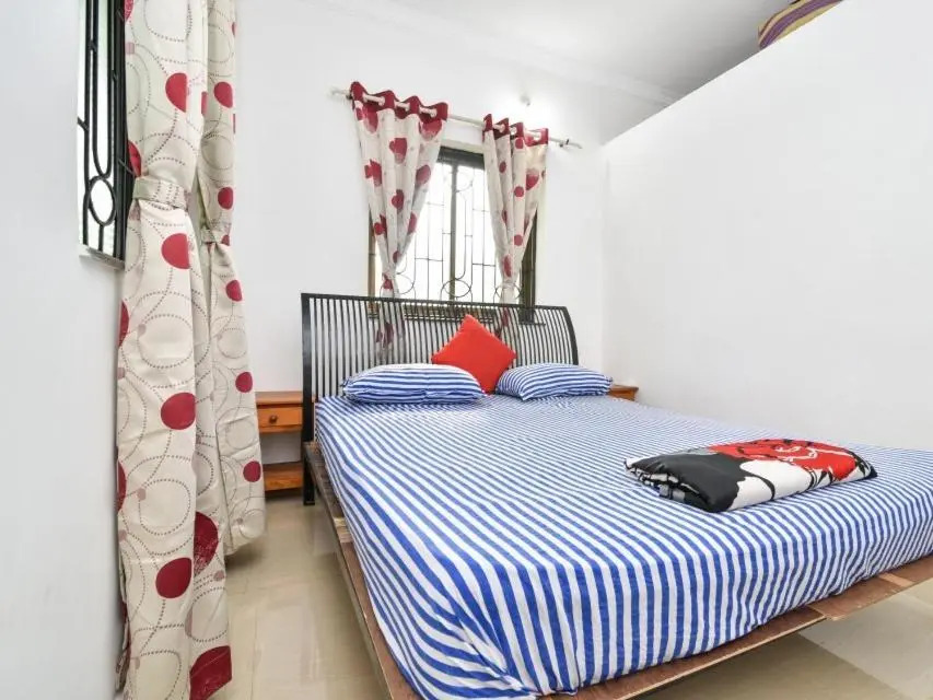 Esha Apartments
