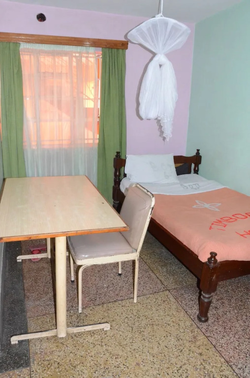 Timboroa Hotel
