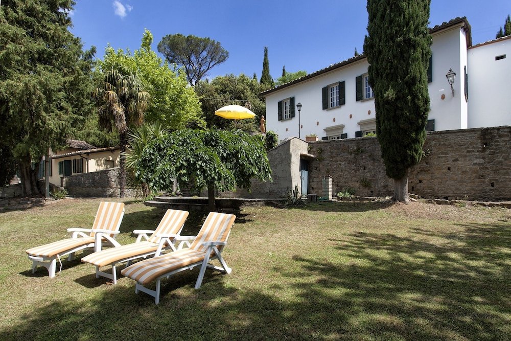 Villa Serena & Dépendances