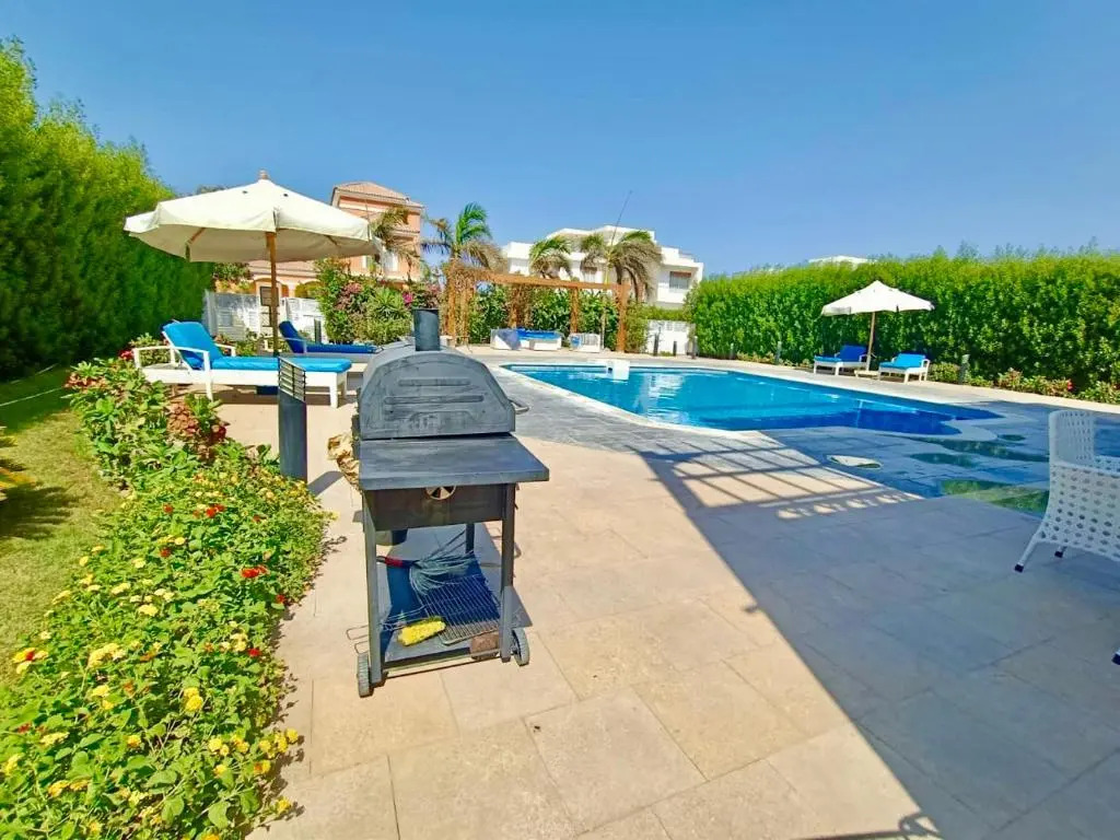 Luxury 8BR Villa with seaview and private pool in Hurghada