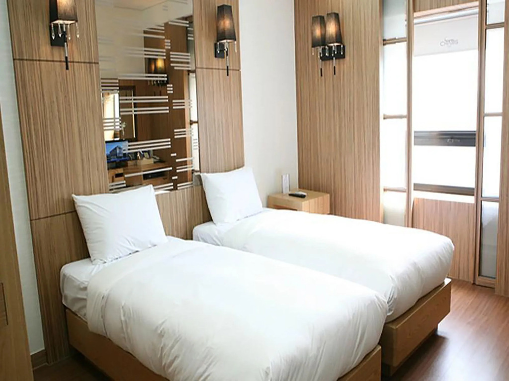 Charis Hotel