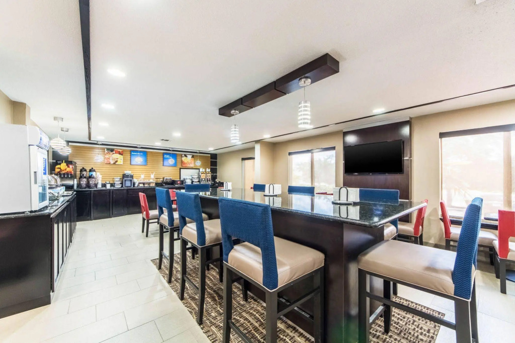 Comfort Inn Dallas Park Central