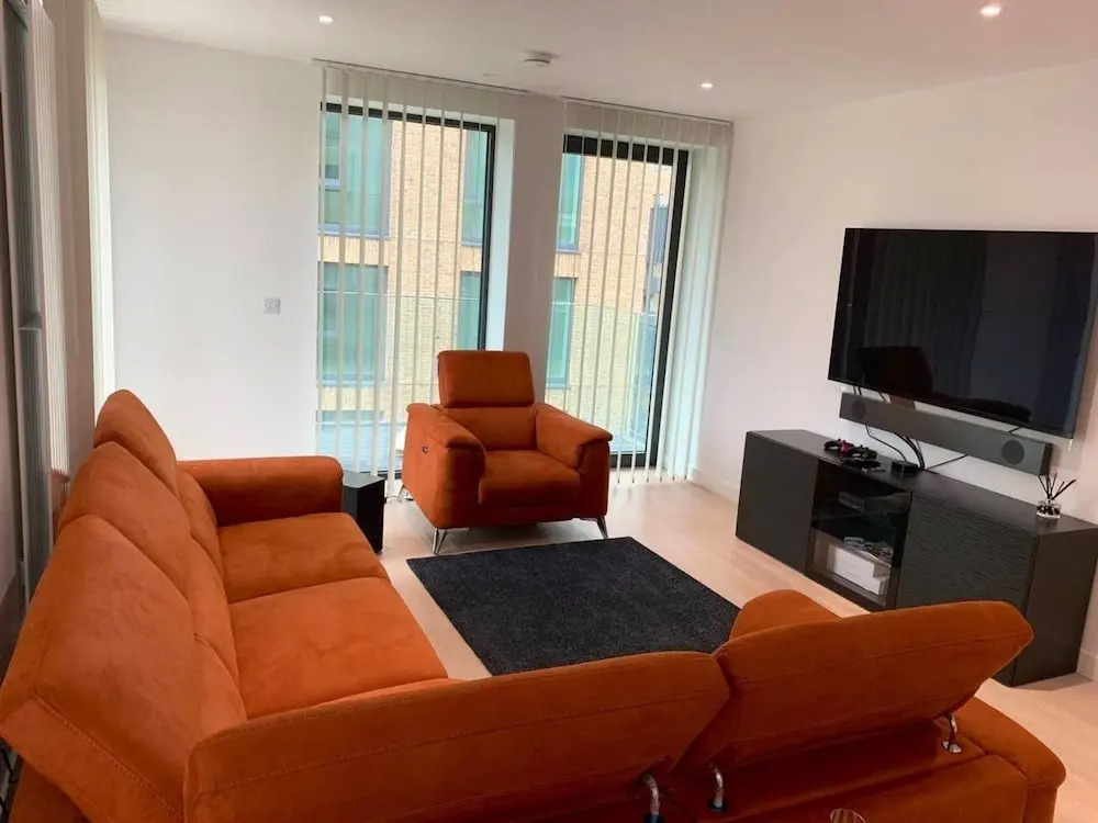 2 Bed Luxury Apartment