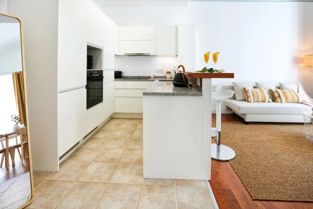 Endless Summer Apartment