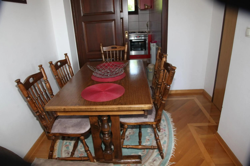 HSH Apartments