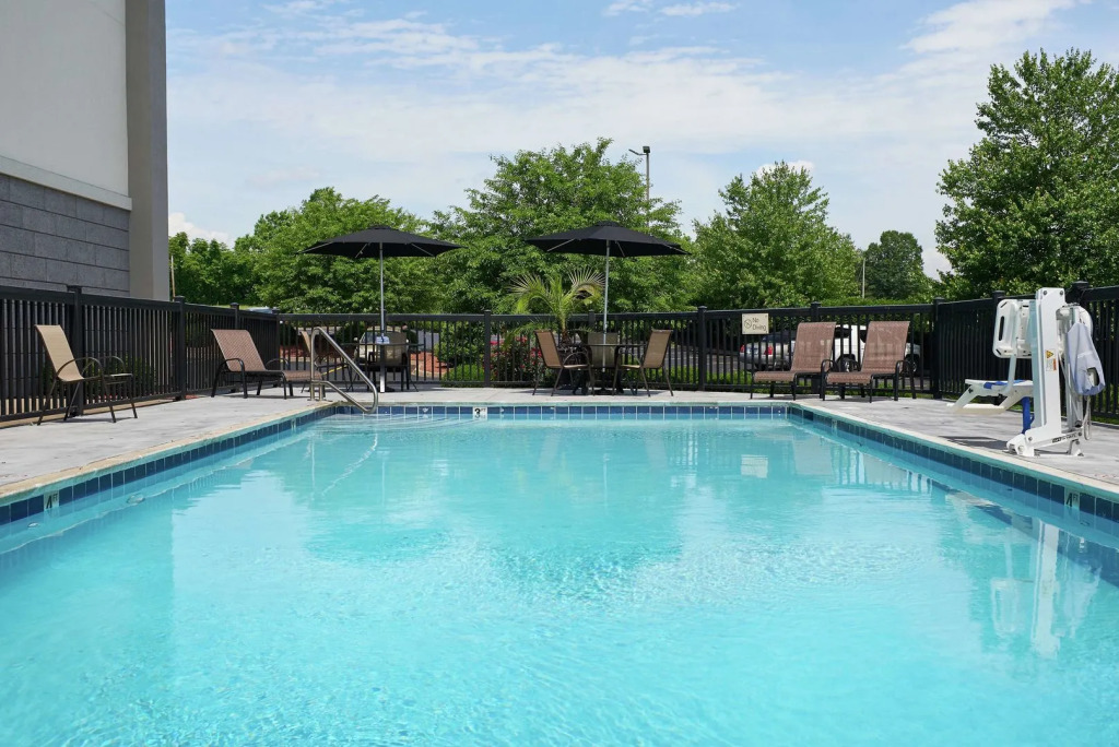 Hampton Inn Louisville/I-65/Brooks Road
