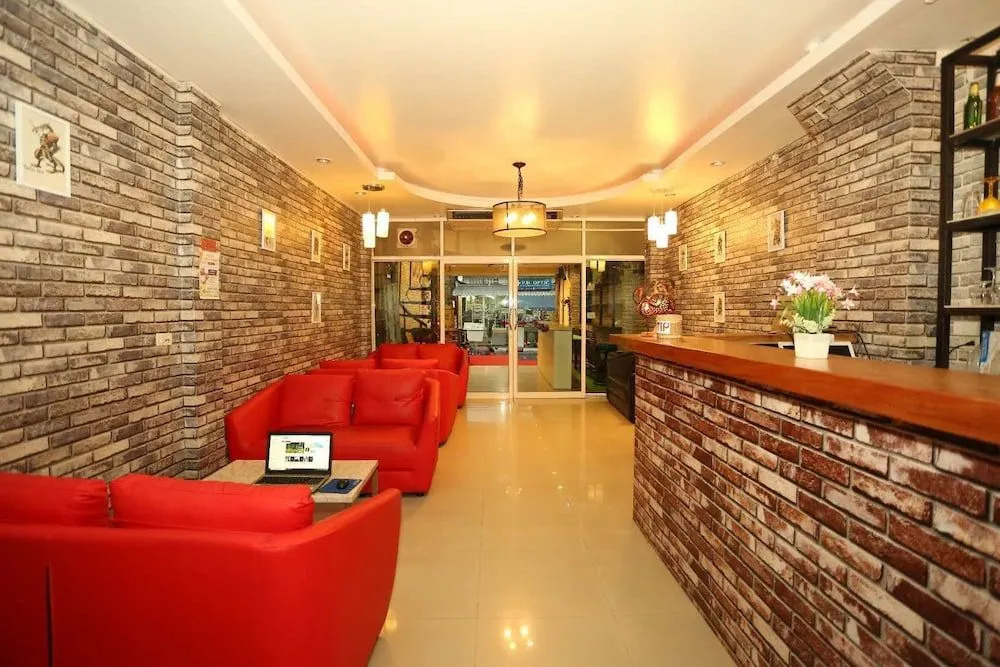 Zodiac Hotel
