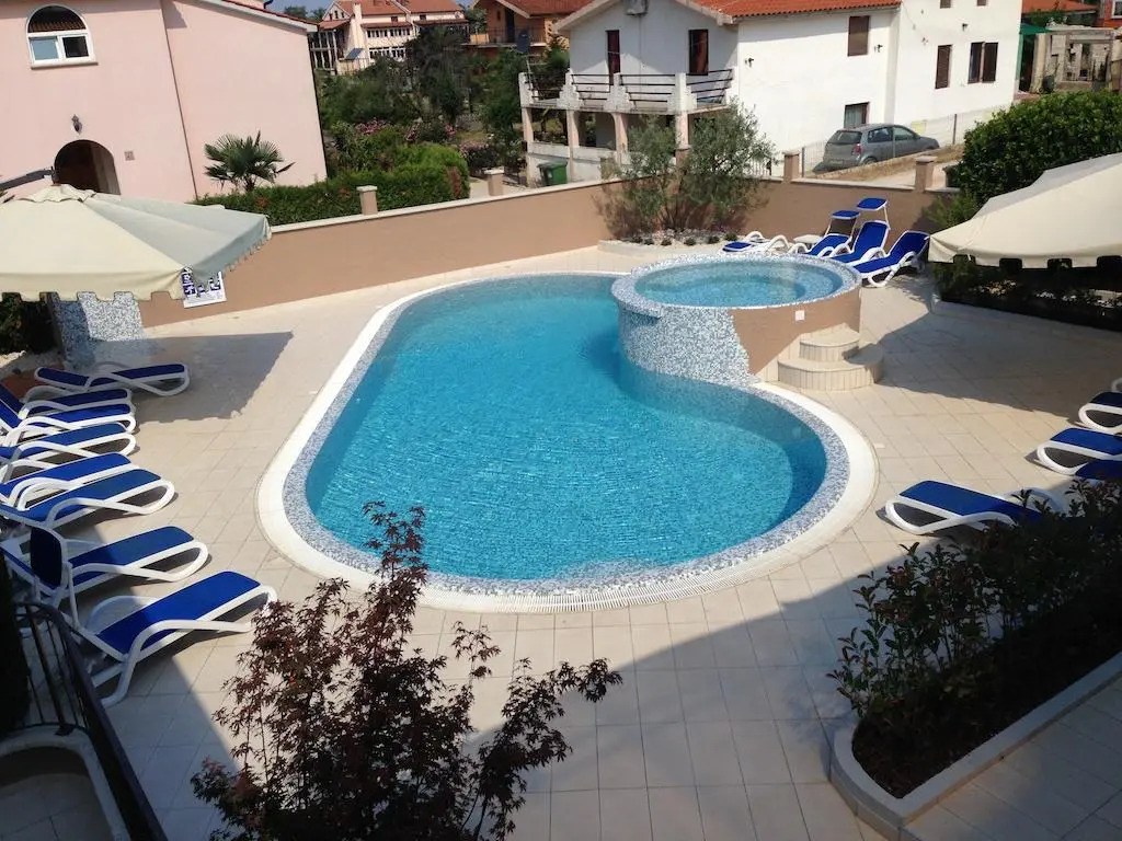 Villa Alena