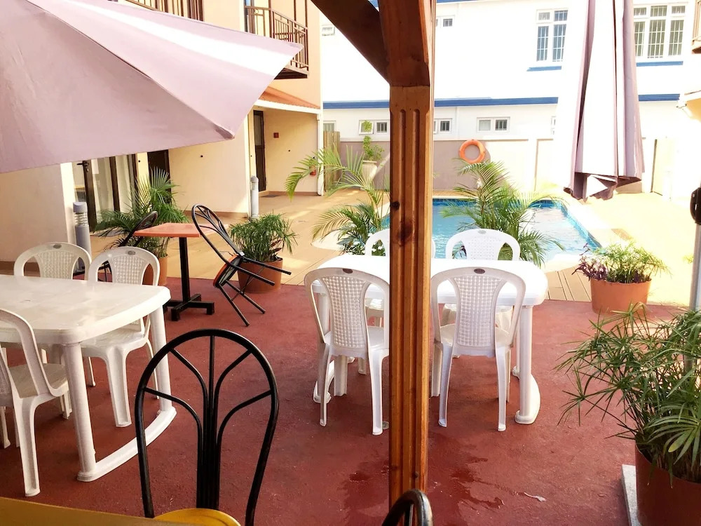 Fully Equipped Apart. 4 ppl Only 500m From Flic-en-flac Beach