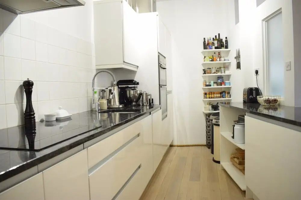 Open Plan Flat in East London