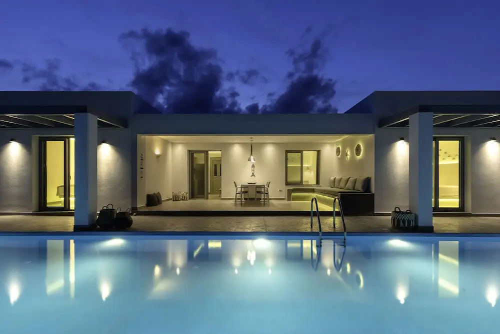Gennadi Residences