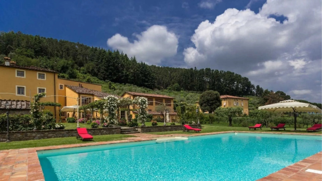 Luxury Country Villa Near Lucca-villa Fattoria