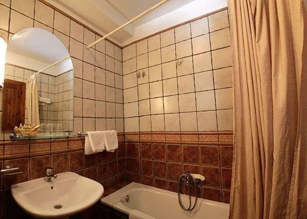 Hotel La Fragua II