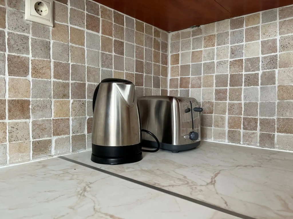 Penthouse Apartment & Studio near Glyfada