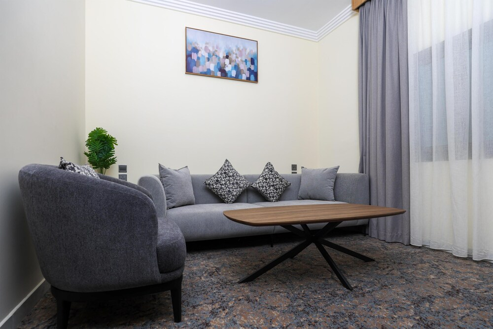 Surestay By Best Western Madinah