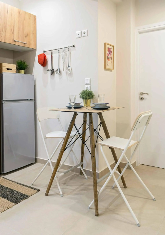 Athens' Top Location Romantic & Well Decor Shining Star