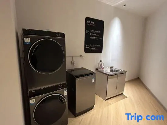 Yilai Siji Hotel