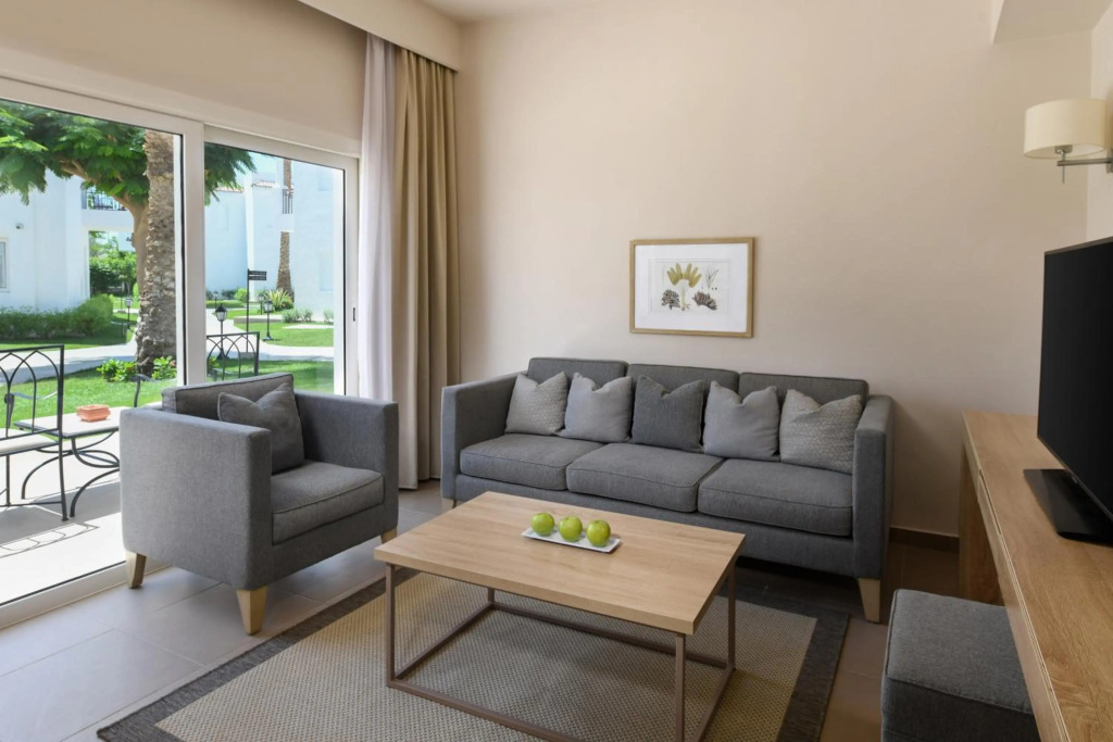 JAZ Fanara Residence